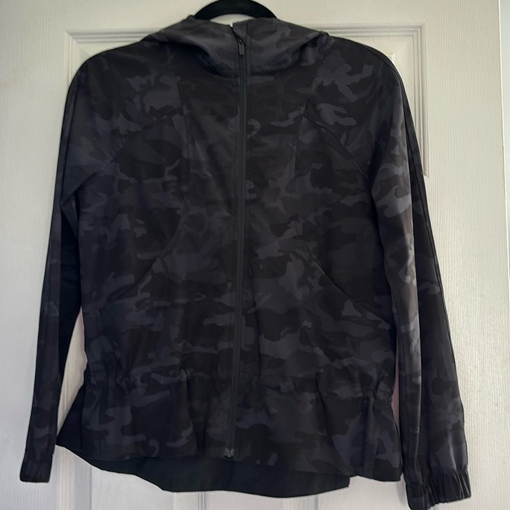 Lululemon Pack It Up Jacket